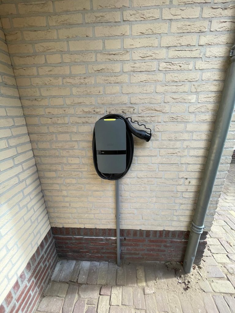 Laadpaal oplossingen voor woning en oprit